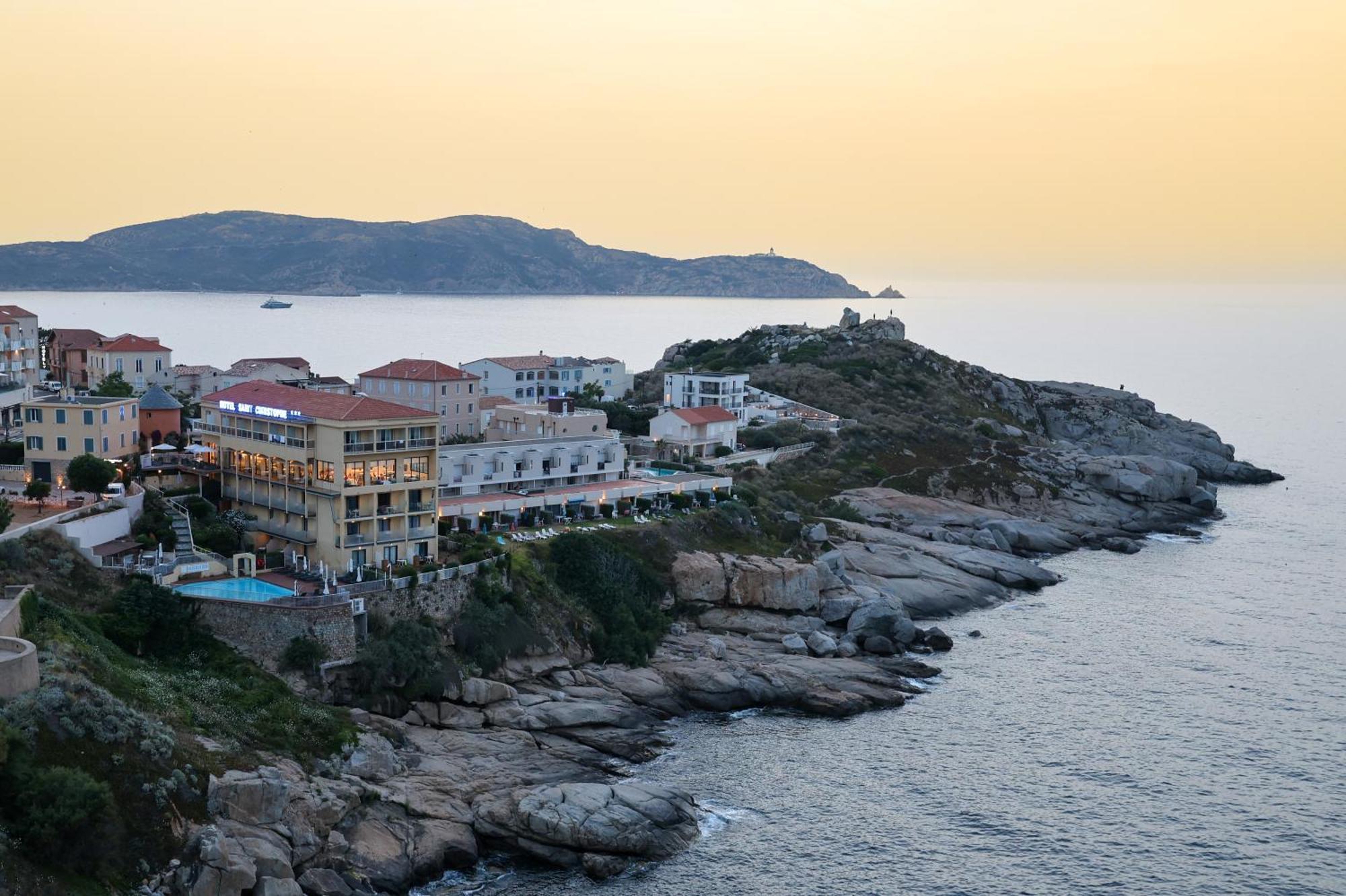 Hotel Saint Christophe Calvi  Eksteriør billede