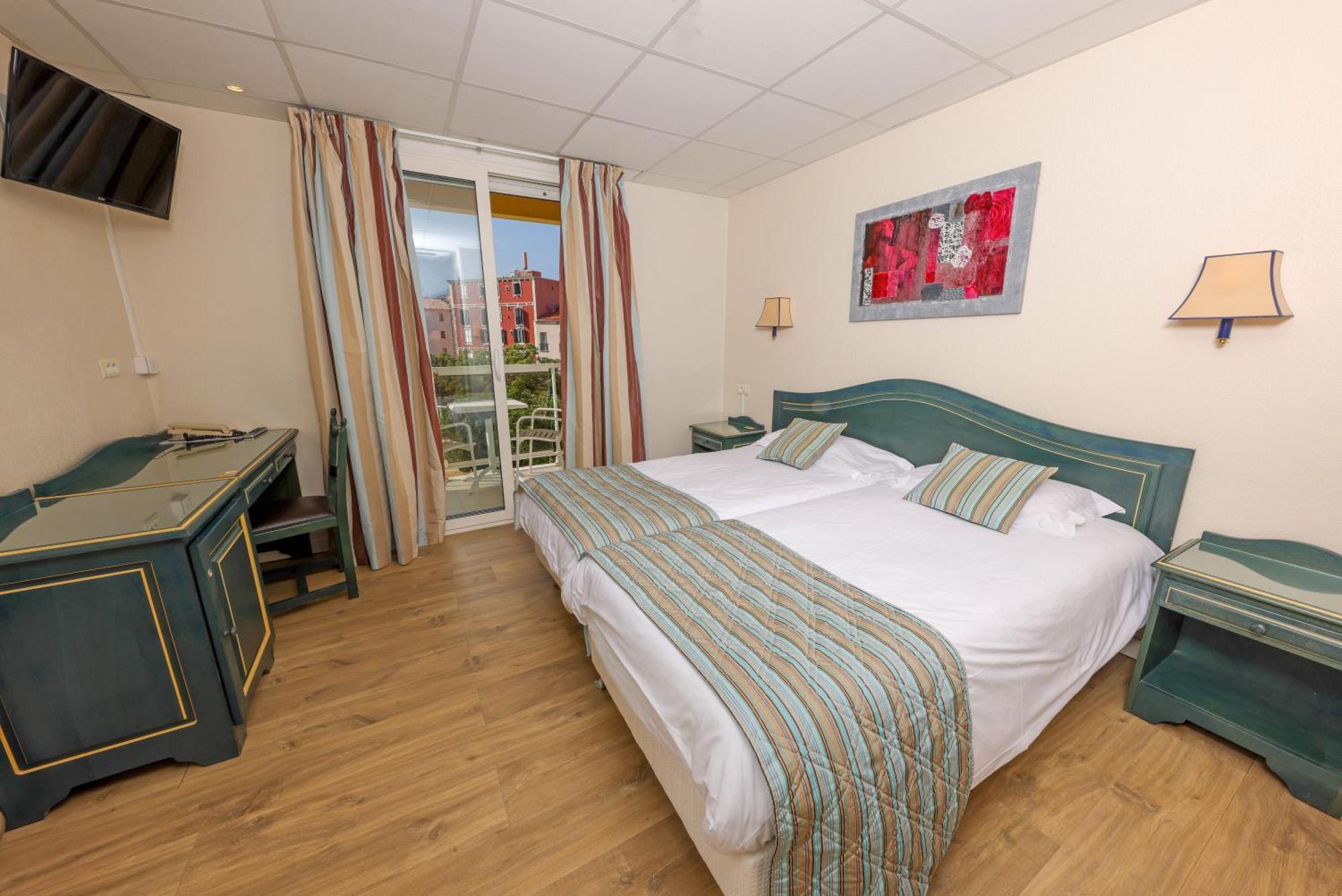 Hotel Saint Christophe Calvi  Eksteriør billede