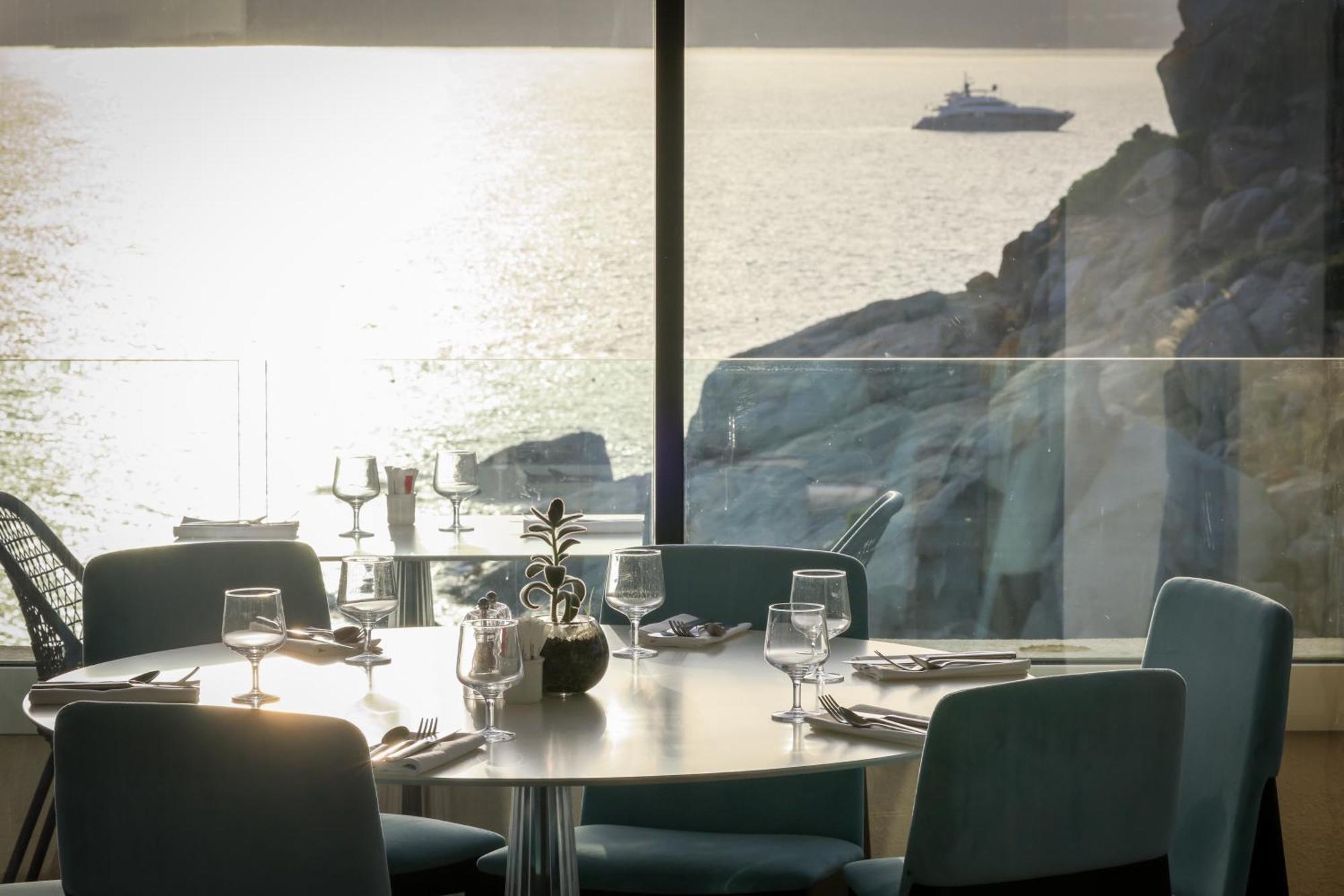Hotel Saint Christophe Calvi  Eksteriør billede