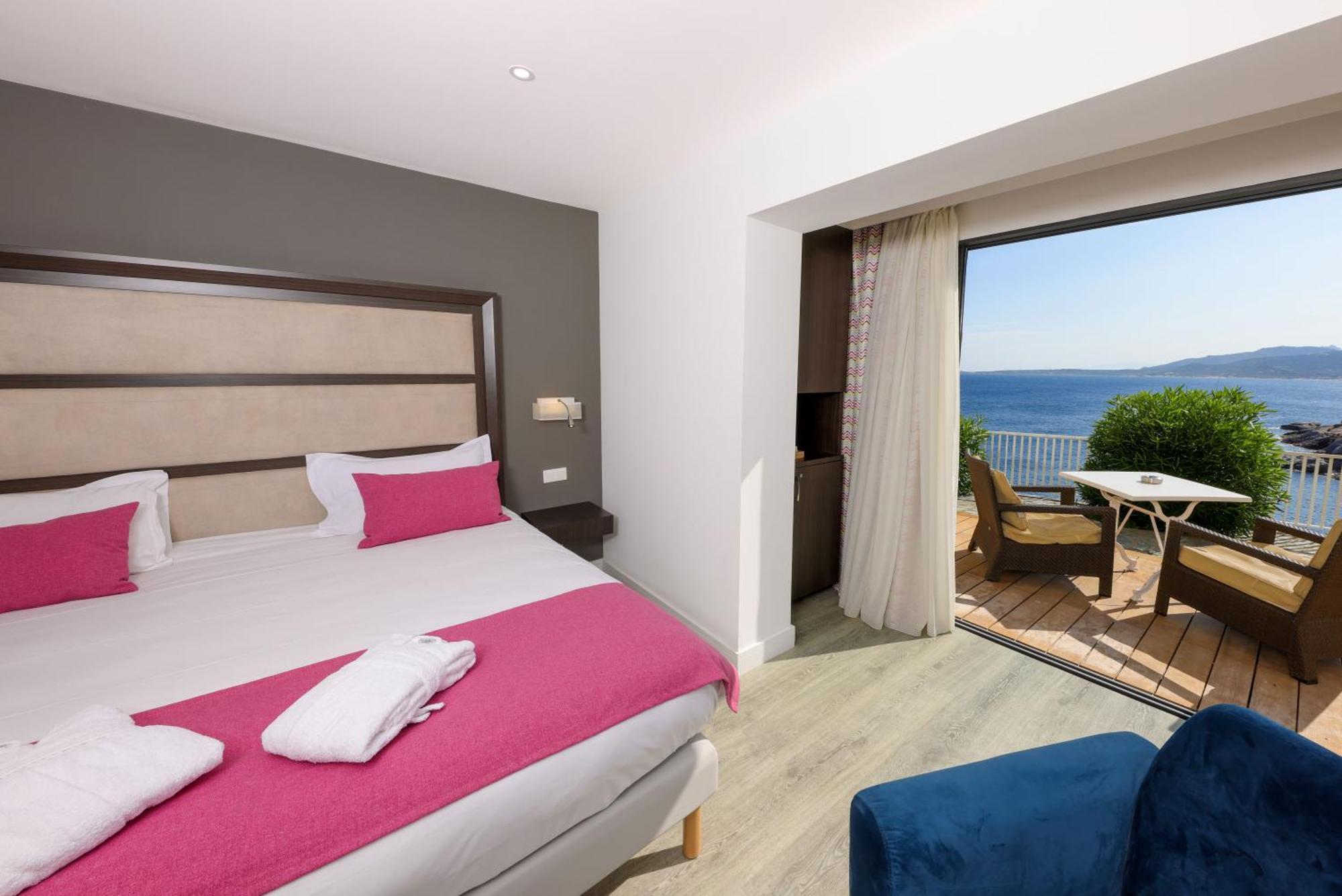 Hotel Saint Christophe Calvi  Eksteriør billede