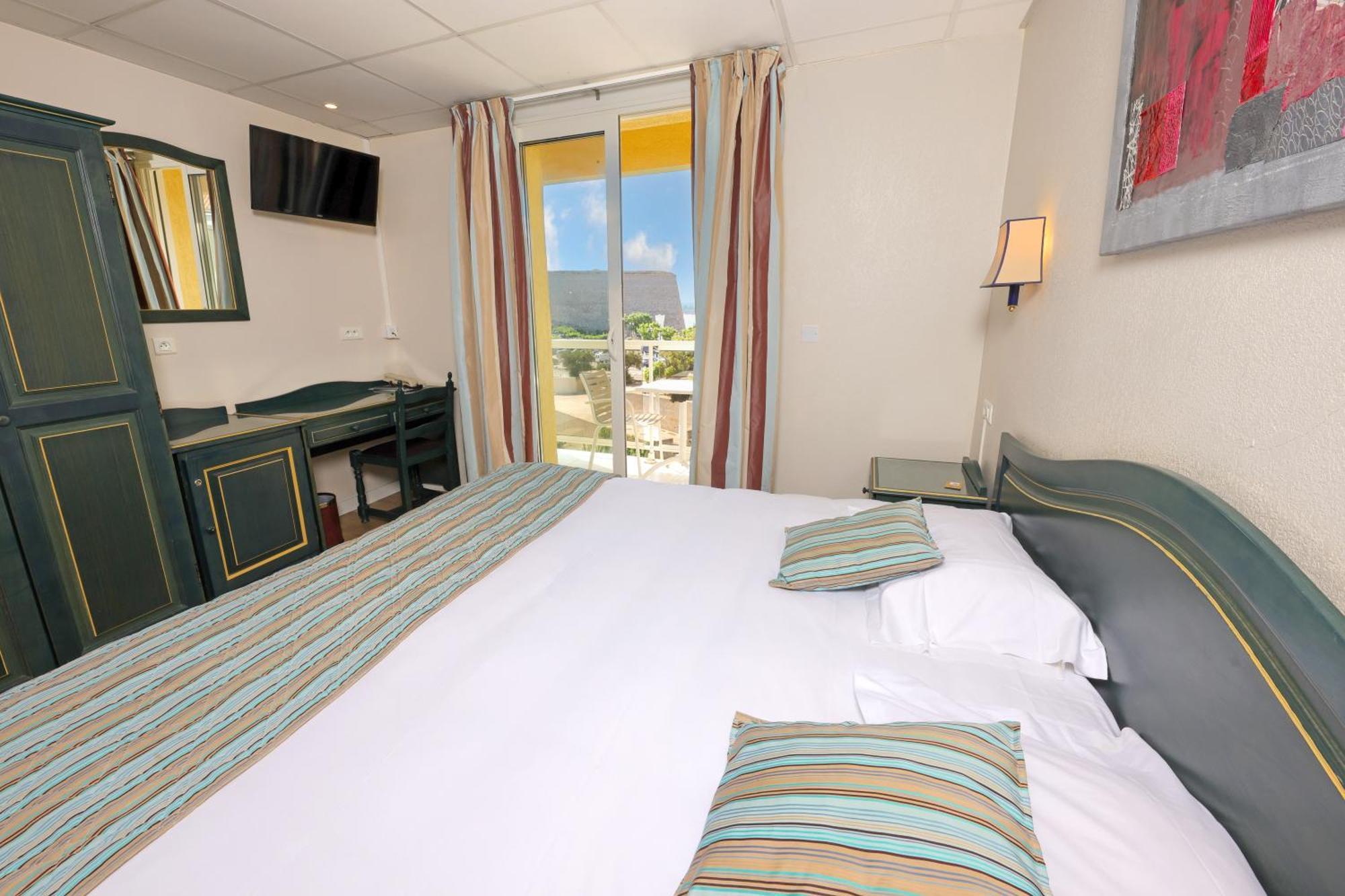 Hotel Saint Christophe Calvi  Eksteriør billede