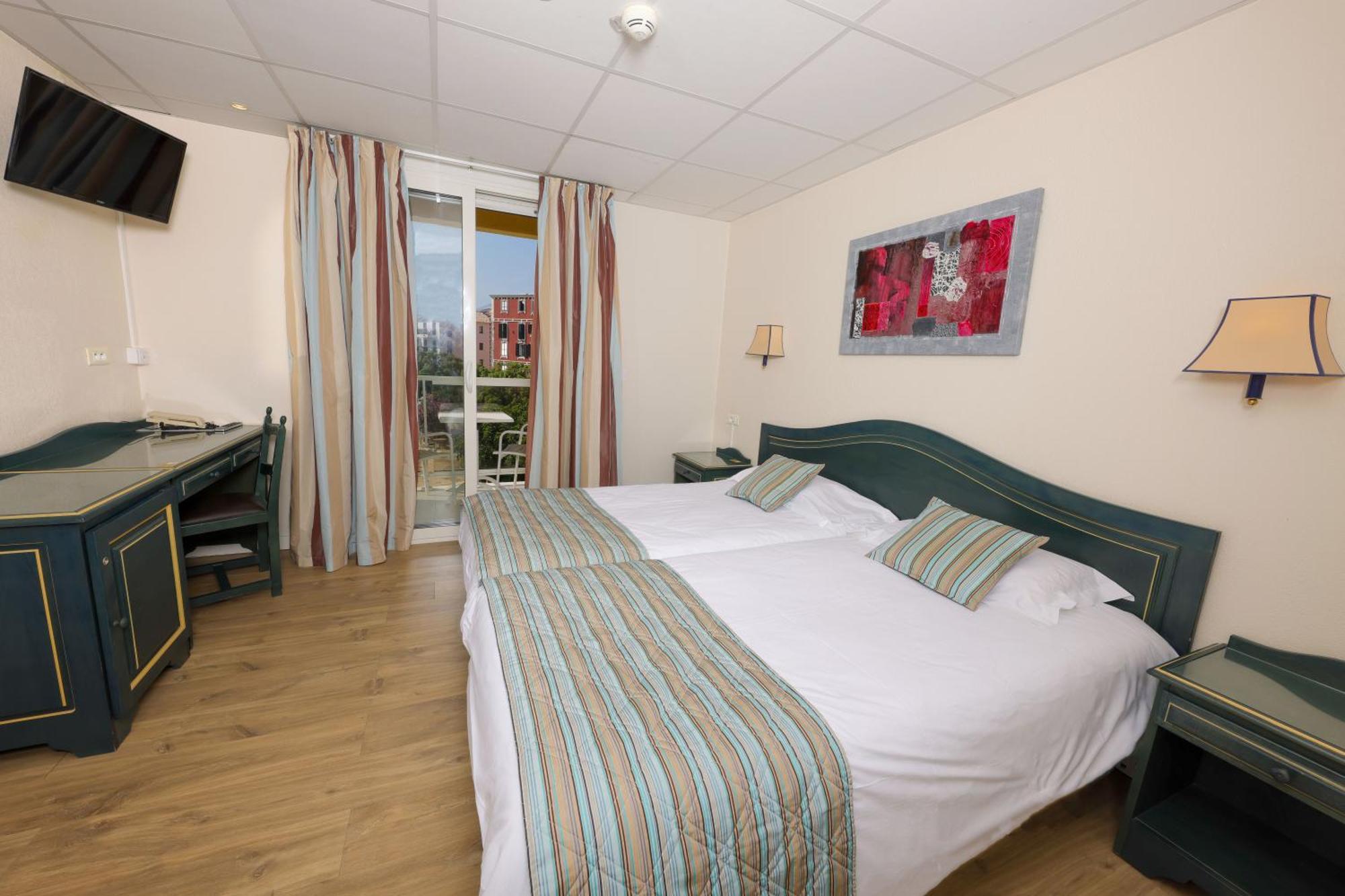 Hotel Saint Christophe Calvi  Eksteriør billede