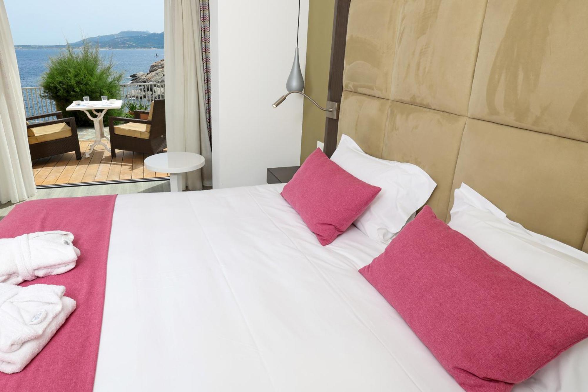 Hotel Saint Christophe Calvi  Eksteriør billede